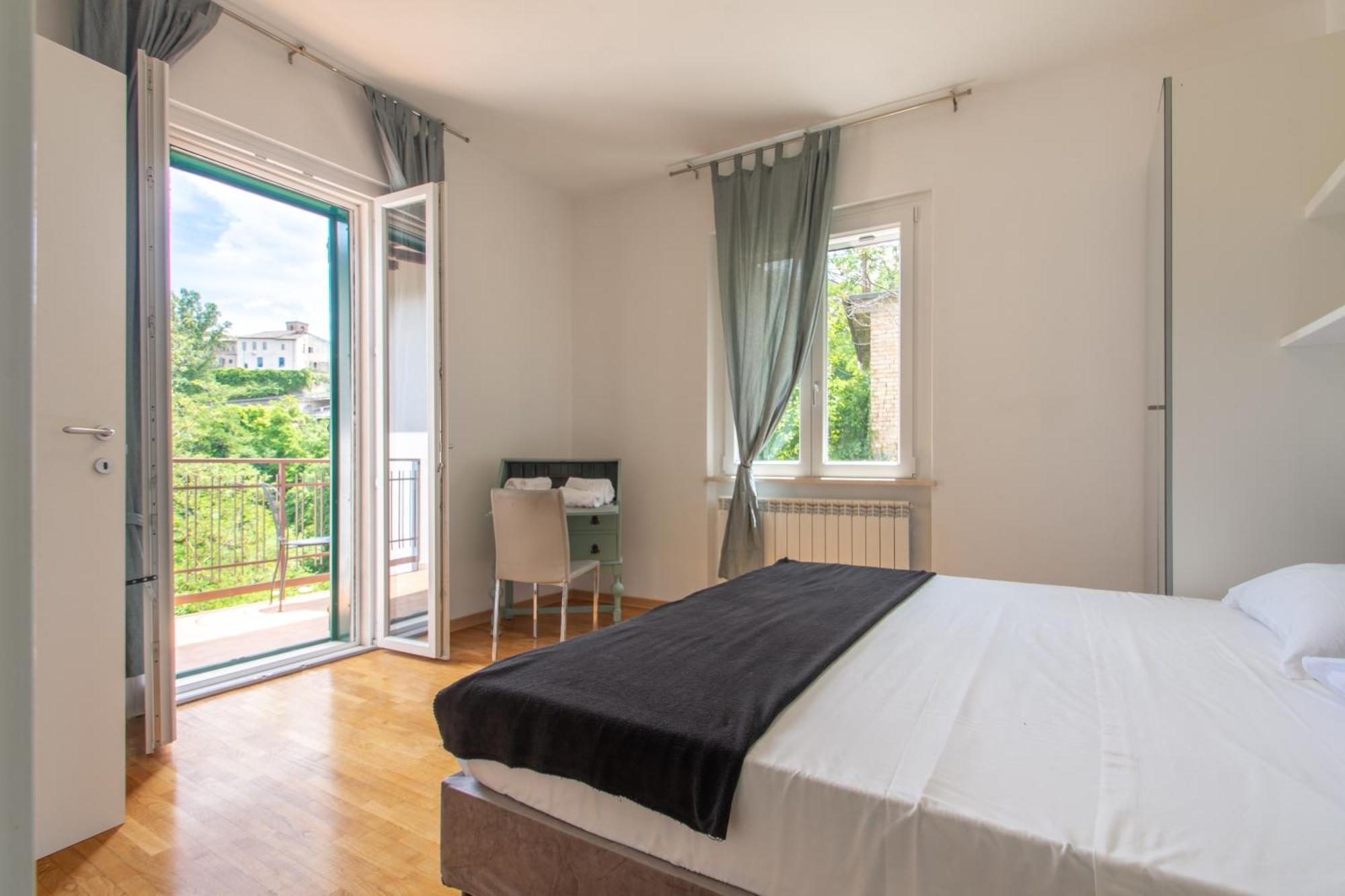 Galteri Housing 1 Terrazzo Privato Con Vista Appartement Perugia Buitenkant foto