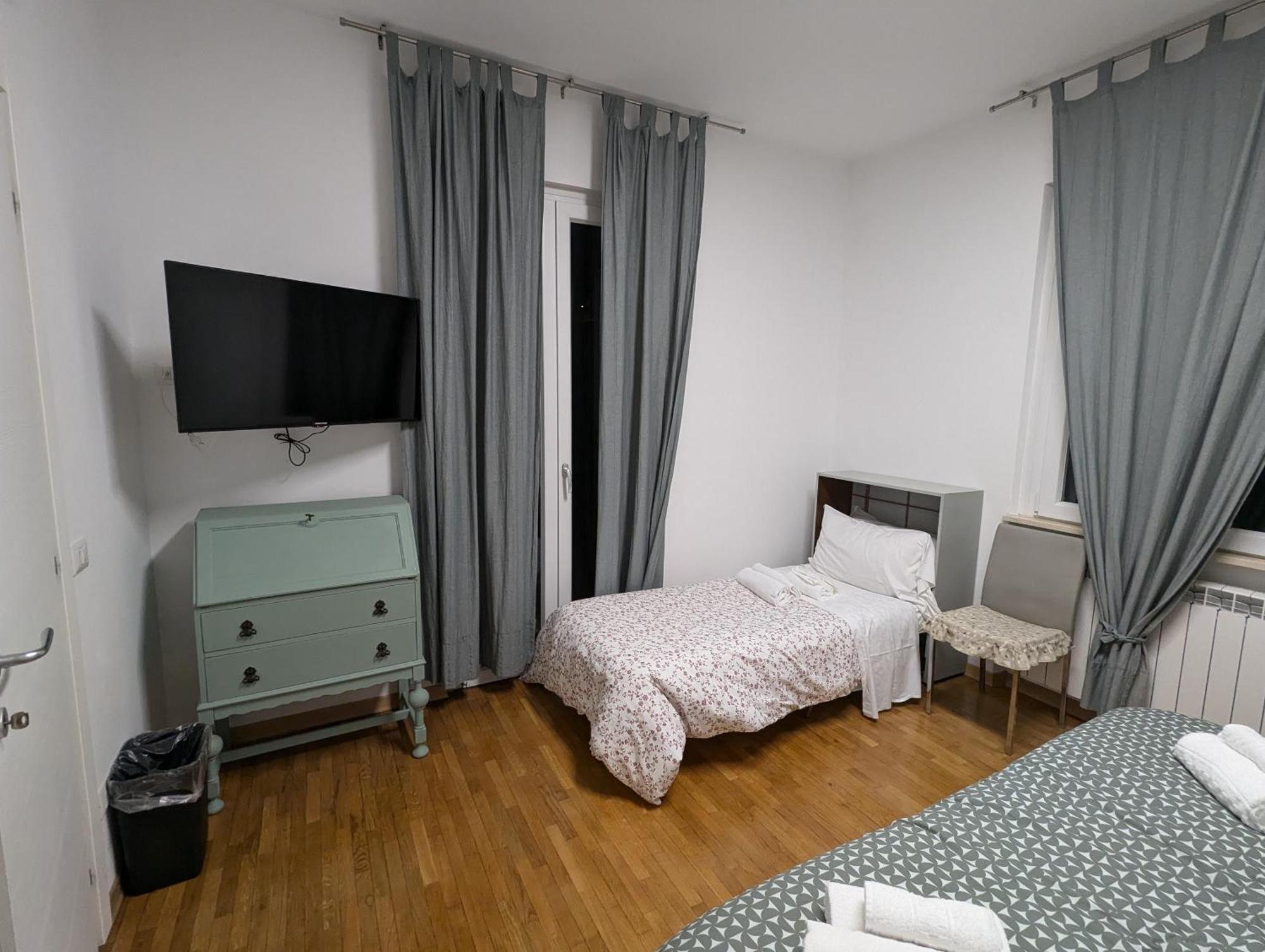 Galteri Housing 1 Terrazzo Privato Con Vista Appartement Perugia Buitenkant foto